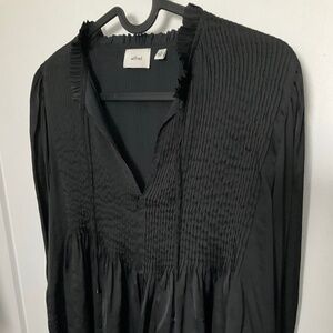 Wilfred milou soft pleated texture light sheen blouse in black, size small